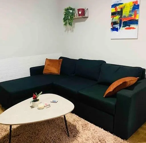 Location 3-floor With 6 Bedrooms Вилла