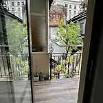 빌라 Location 3-floor With 6 Bedrooms *