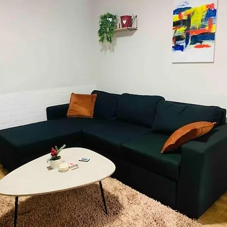 Location 3-floor With 6 Bedrooms Βίλα