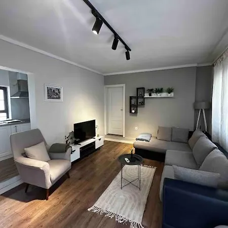 Location 3-floor With 6 Bedrooms * Tiran